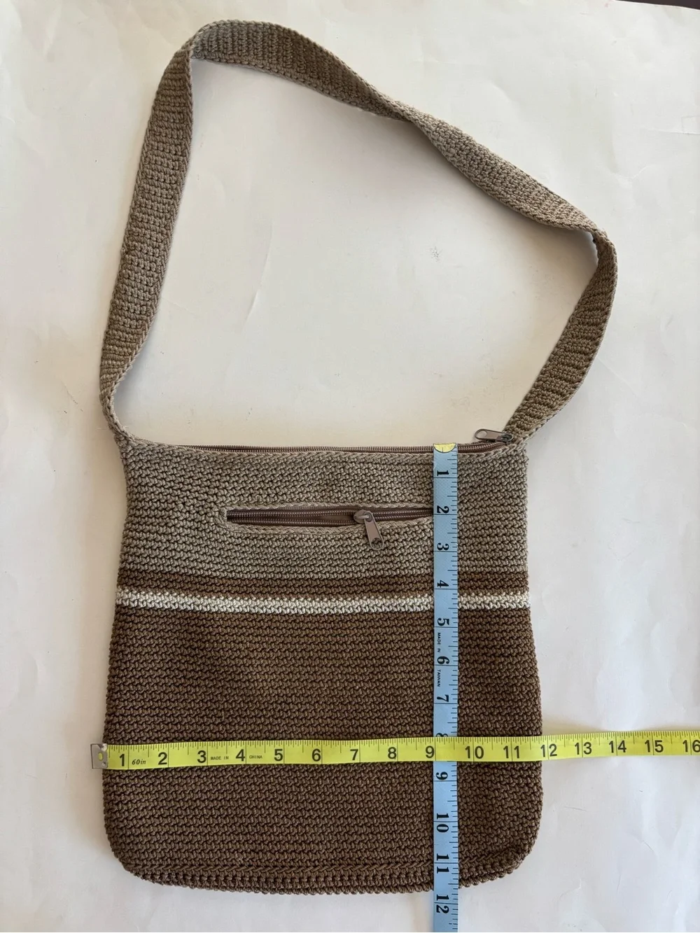 Hobo Bag - Brn/Tan/Beige Crochet Crossbody Bag. Interior/Exterior Zip Pockets.